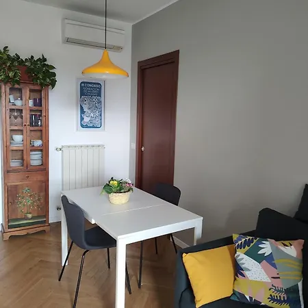 Veronica's アパート *