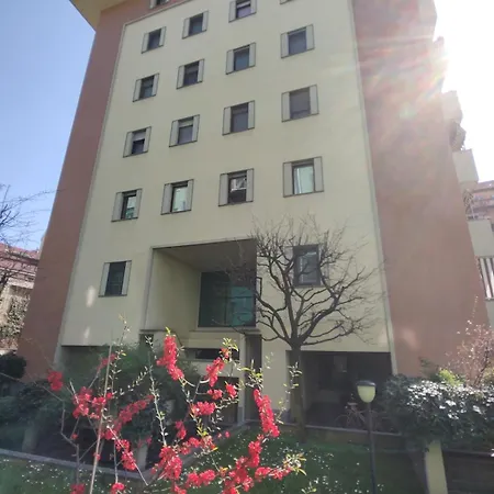 アパート Veronica's